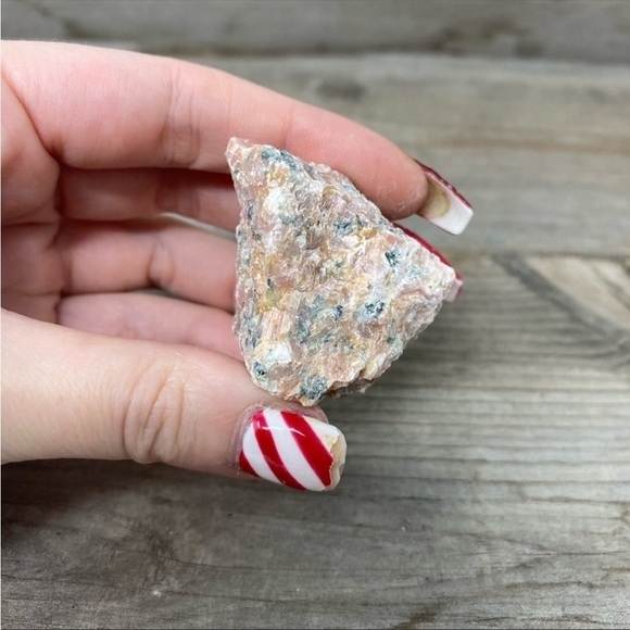 Raw Red Calcite Pieces - Small x3 - Picture 6 of 6